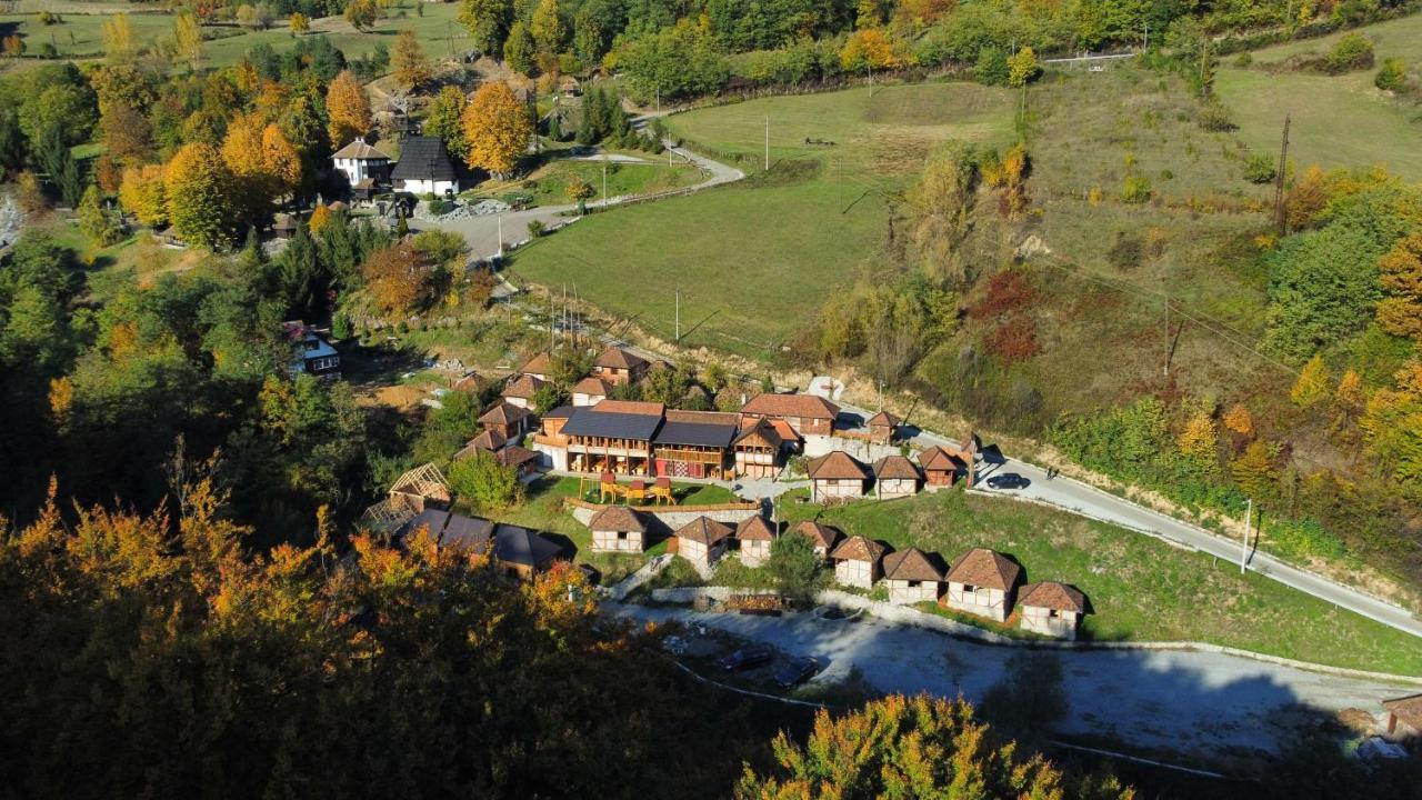 Konak Dobri Potok Krupanj Buitenkant foto